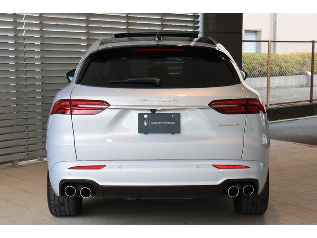 グレカーレ GT ワンオーナー クライメートPKGプラス プレミアムレザーインテリア(ネロ) アンビエントライト 3ゾーンA/C ブラックピアノトリム パノラマガラスサンルーフ レッド・キャリパー 20AW(エーテレ)(7枚目)