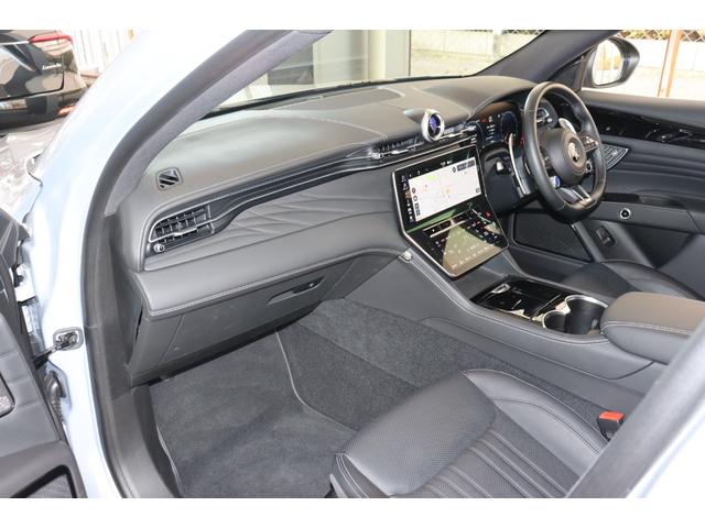 グレカーレ GT ワンオーナー クライメートPKGプラス プレミアムレザーインテリア(ネロ) アンビエントライト 3ゾーンA/C ブラックピアノトリム パノラマガラスサンルーフ レッド・キャリパー 20AW(エーテレ)(19枚目)