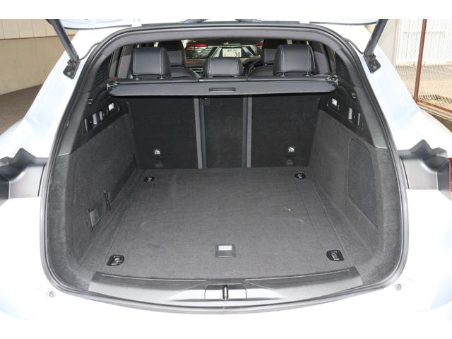 グレカーレ GT ワンオーナー クライメートPKGプラス プレミアムレザーインテリア(ネロ) アンビエントライト 3ゾーンA/C ブラックピアノトリム パノラマガラスサンルーフ レッド・キャリパー 20AW(エーテレ)(44枚目)