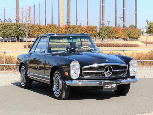 ２８０ＳＬ　４速ＡＴ　パワステ　クーラー　レザーシート　トップ・黒(4枚目)