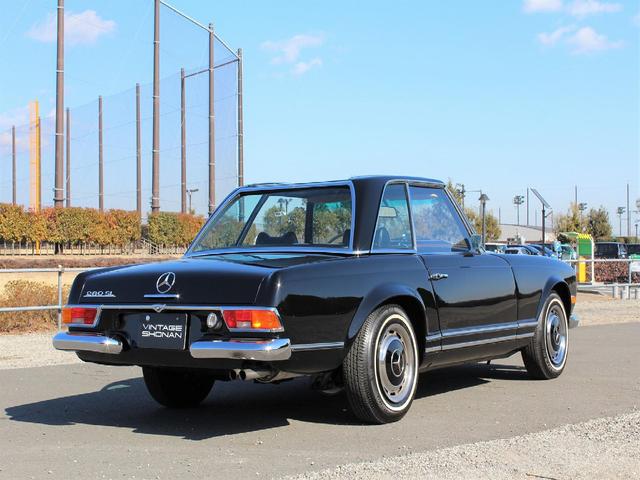 ２８０ＳＬ　４速ＡＴ　パワステ　クーラー　レザーシート　トップ・黒(7枚目)