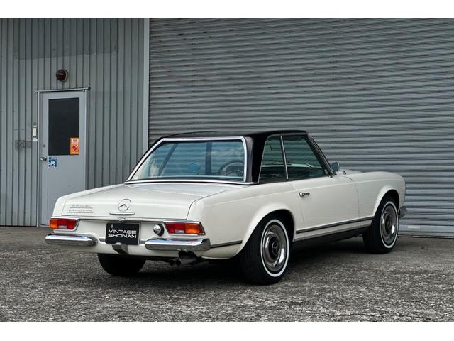 ＳＬ ２５０ＳＬ　正規ディーラー車　左ハンドル　法定整備付　オープン　フロア４ＡＴ　本革シート　ＥＴＣ　エアコン・クーラー（6枚目）