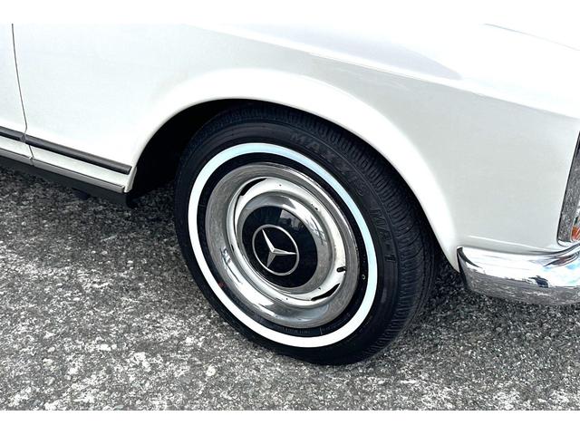 ＳＬ ２５０ＳＬ　正規ディーラー車　左ハンドル　法定整備付　オープン　フロア４ＡＴ　本革シート　ＥＴＣ　エアコン・クーラー（24枚目）