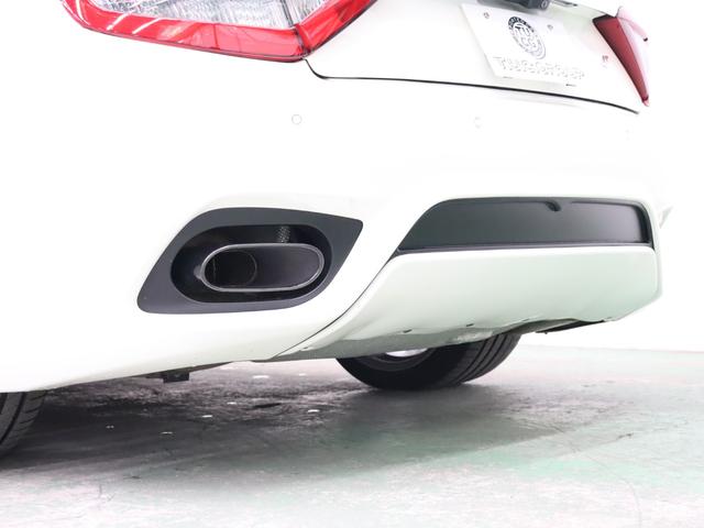 グラントゥーリズモ スポーツ　１オナ　後期　スポーツＰＫＧ　赤革　純正ＳＤナビ　ｈａｒｍａｎ／ｋａｒｄｏｎ　ＢＴ　トライデントステッチ　レッドキャリパー　ＭＣスポーツラインカーボントリム　ＥＴＣ　ＰＴＳ　純正２０ＡＷ　２年保証（42枚目）