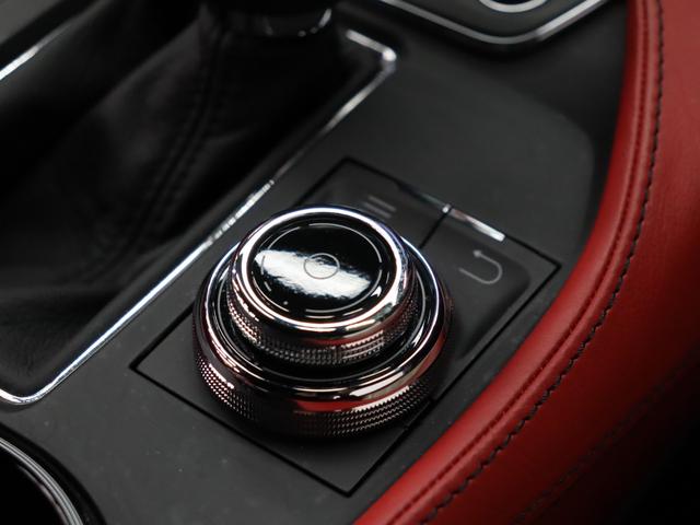 グラントゥーリズモ スポーツ　１オナ　後期　スポーツＰＫＧ　赤革　純正ＳＤナビ　ｈａｒｍａｎ／ｋａｒｄｏｎ　ＢＴ　トライデントステッチ　レッドキャリパー　ＭＣスポーツラインカーボントリム　ＥＴＣ　ＰＴＳ　純正２０ＡＷ　２年保証（47枚目）