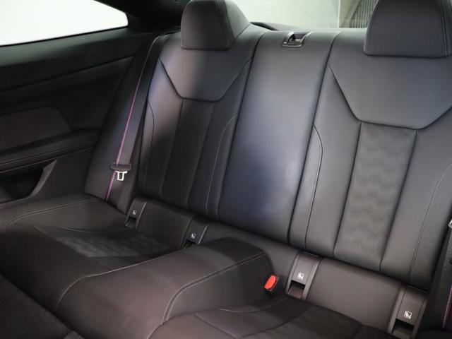 M4 M4クーペ コンペティション M xDrive 現行 パーキング&ドライブングA 黒革 ベンチレーター 純正ナビTV harman/kardon 360カメラ カーボンインテリア Mブレーキシステム Mエアロ M19&20インチAW 2年保証付(20枚目)