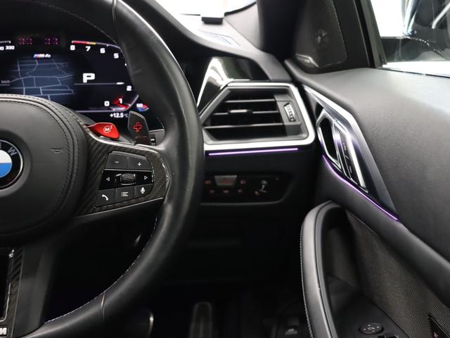 M4 M4クーペ コンペティション M xDrive 現行 パーキング&ドライブングA 黒革 ベンチレーター 純正ナビTV harman/kardon 360カメラ カーボンインテリア Mブレーキシステム Mエアロ M19&20インチAW 2年保証付(28枚目)