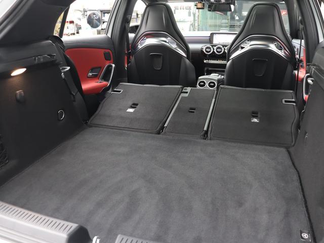 Ａクラス Ａ４５　Ｓ　４マチック＋　ＡＭＧアドバンスド＆パフォーマンスＰ　赤／黒革　ベンチレーター　パノラマＳＲ　純正ナビ　３６０カメラ　ＨＵＤ　アドバンスドサウンド　ＡＭＧドライブコントロールスイッチ　ＡＭＧエアロ＆１９ＡＷ　２年保証（9枚目）