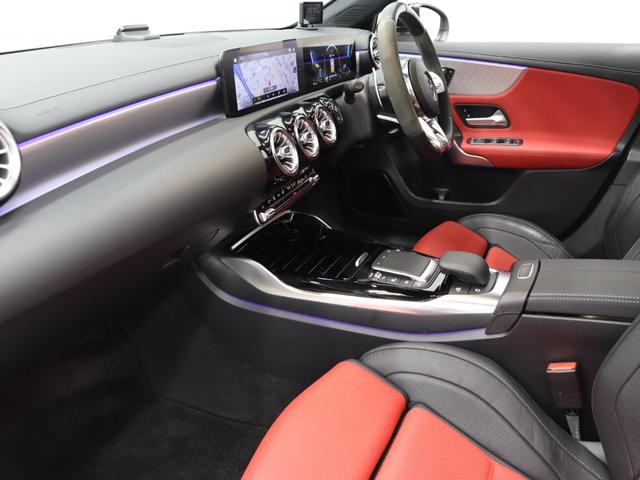 Ａクラス Ａ４５　Ｓ　４マチック＋　ＡＭＧアドバンスド＆パフォーマンスＰ　赤／黒革　ベンチレーター　パノラマＳＲ　純正ナビ　３６０カメラ　ＨＵＤ　アドバンスドサウンド　ＡＭＧドライブコントロールスイッチ　ＡＭＧエアロ＆１９ＡＷ　２年保証（18枚目）