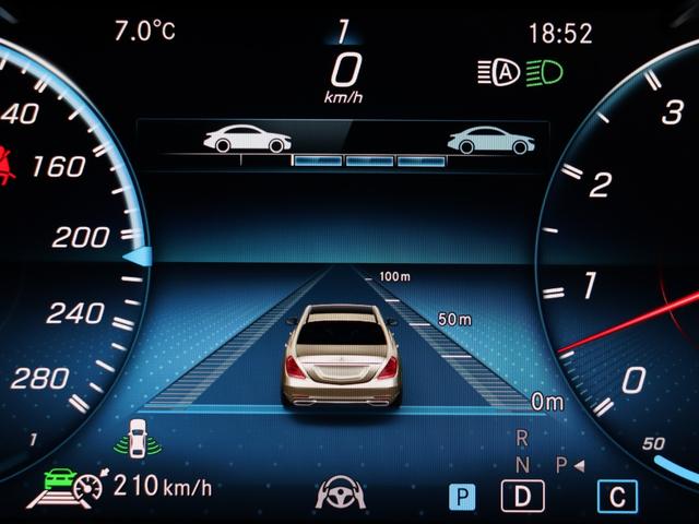 Ｃクラス Ｃ４３　４マチック　後期　レーダーＰ　ＡＣＣ　黒革　パノラマＳＲ　　ナビＴＶ　ブルメＳ　Ｂカメラ　エアバランスＰ　ヘッドアップＤ　ＰＴＳ　ＬＥＤライト　３９０ｐｓ　９速ＡＴ　ＢＣ２０インチＡＷ　ローダウン　２年保証付（52枚目）