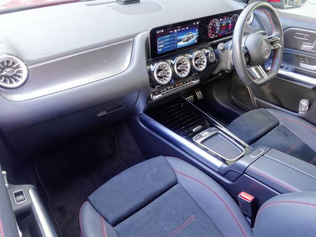 GLAクラス GLA200 d 4マチック AMGラインパッケージ AMGライン Bluetooth接続 ETC LEDヘッドライト TV アイドリングストップ クルーズコントロール コネクテッド機能 サイドカメラ シートヒーター(2枚目)
