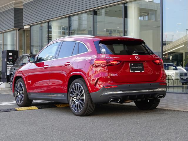 GLAクラス GLA200 d 4マチック AMGラインパッケージ AMGライン Bluetooth接続 ETC LEDヘッドライト TV アイドリングストップ クルーズコントロール コネクテッド機能 サイドカメラ シートヒーター(5枚目)