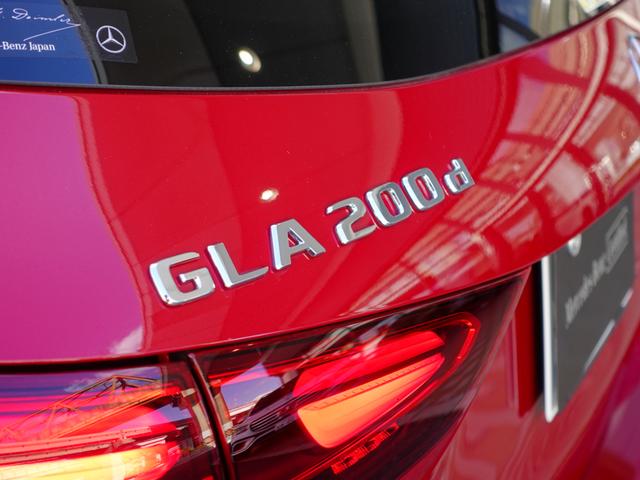 GLAクラス GLA200 d 4マチック AMGラインパッケージ AMGライン Bluetooth接続 ETC LEDヘッドライト TV アイドリングストップ クルーズコントロール コネクテッド機能 サイドカメラ シートヒーター(9枚目)