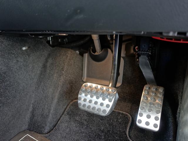 GLAクラス GLA200 d 4マチック AMGラインパッケージ AMGライン Bluetooth接続 ETC LEDヘッドライト TV アイドリングストップ クルーズコントロール コネクテッド機能 サイドカメラ シートヒーター(26枚目)