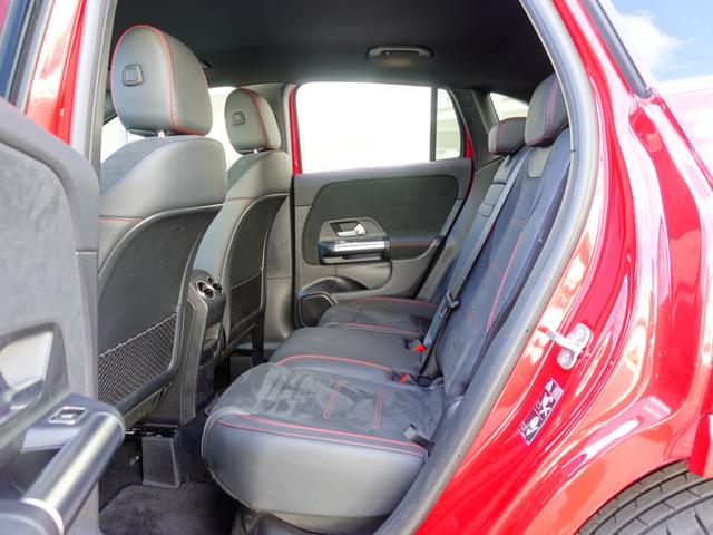 GLAクラス GLA200 d 4マチック AMGラインパッケージ AMGライン Bluetooth接続 ETC LEDヘッドライト TV アイドリングストップ クルーズコントロール コネクテッド機能 サイドカメラ シートヒーター(27枚目)