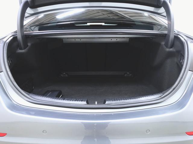 Cクラス C180 アバンギャルド ベーシックパッケージ Bluetooth接続 ETC LEDヘッドライト TV アイドリングストップ クルーズコントロール コネクテッド機能 サイドカメラ シートヒーター トランクスルー ナビ(24枚目)