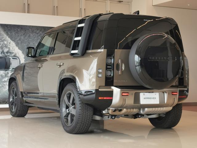 ディフェンダー １１０Ｘ　Ｄ３００　ディーゼルターボ　４ＷＤ　エアサス　サンルーフ　ルーフラダー　ＯＰ２０ＡＷ１１．４タッチスクリーン　２０インチＳｔｙｌｅ　５０９８ダークグレイ　コールドクライメート（30枚目）
