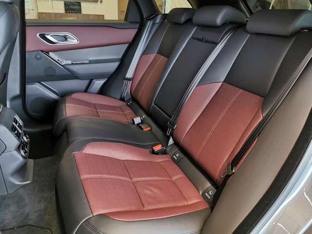 レンジローバーヴェラール 　電子制御エアサスペンション　２２ｉｎｃアルミ　禁煙車スライディングパノラミックルーフ　ブラックコントラストルーフ　Ｍｅｒｉｄｉａｎ　ＡＣＣ（9枚目）