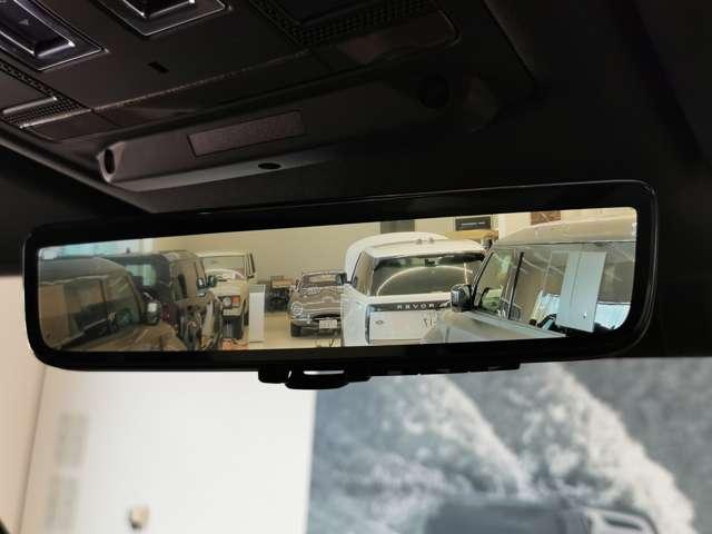 ディフェンダー １１０Ｘ　Ｄ３００　フィックスドサイドステップ　スライディングパノラミックルーフ　禁煙車１４Ｗａｙ電動フロントシート（ヒーター＆クーラー）　ヘッドアップディスプレイ（9枚目）