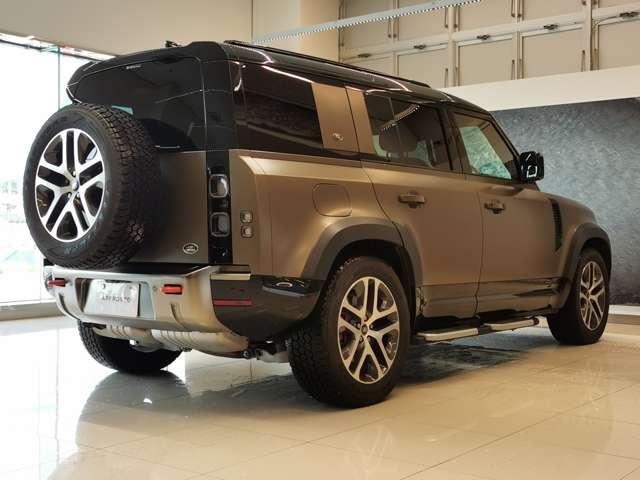 ディフェンダー １１０Ｘ　Ｄ３００　フィックスドサイドステップ　スライディングパノラミックルーフ　禁煙車１４Ｗａｙ電動フロントシート（ヒーター＆クーラー）　ヘッドアップディスプレイ（26枚目）