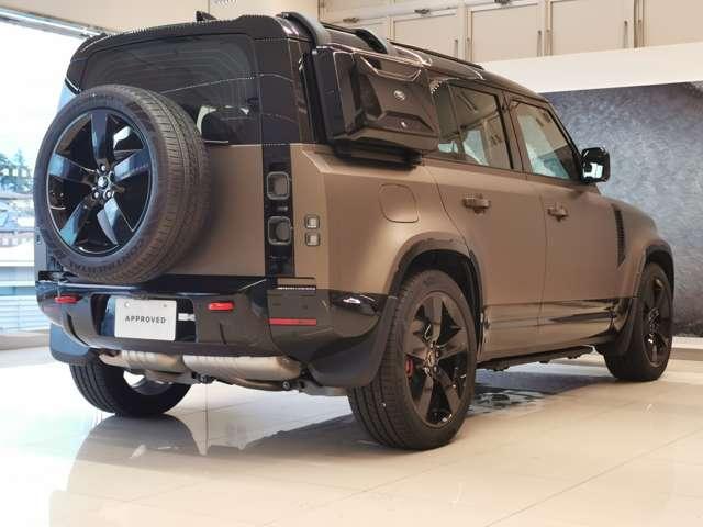 ディフェンダー １１０Ｘ　Ｄ３５０　サンルーフ　２２インチＡＷ　ＨＵＤ　ＭＥＲＩＤＩＡＮ　ＡＣＣ　禁煙車スライディングパノラミックルーフ　２２インチスタイル１０７５　サテンフィルム（32枚目）