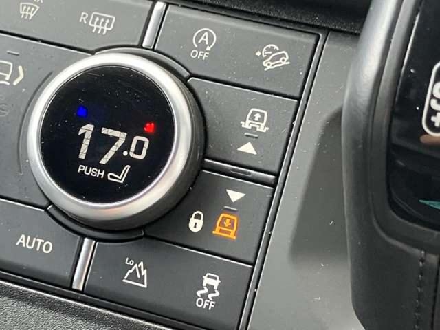 ディフェンダー １１０アーバナイト’２２　ディーゼルターボ　４ＷＤ　禁煙車　７人乗り　２２インチｓｔｙｌｅ５０９８　スライディングパノラミックルーフ（9枚目）