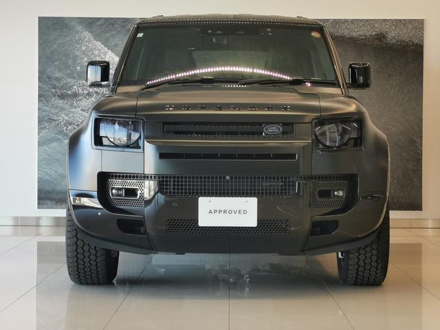 ディフェンダー １１０イースナーエディション　イースナーエディション　ディーゼルターボ　４ＷＤ　エクステンデッドブラックエクステリアパック　サテンプロテクティブフィルム　マトリクスＬＥＤヘッドライト　シグネチャーＤＲＬ付　エアサスペンションパック（17枚目）