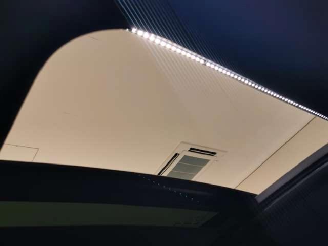 ディフェンダー ９０Ｘ－ダイナミックＨＳＥ　Ｄ３５０　ディーゼルターボ　４ＷＤ　１オーナー　禁煙車　エアサスペンションパック　マットプロテクティブフィルム　ブラックルーフレール（7枚目）