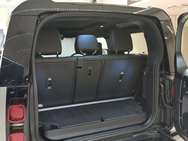 ディフェンダー ９０Ｘ－ダイナミックＨＳＥ　Ｄ３５０　ディーゼルターボ　４ＷＤ　１オーナー　禁煙車　エアサスペンションパック　マットプロテクティブフィルム　ブラックルーフレール（24枚目）