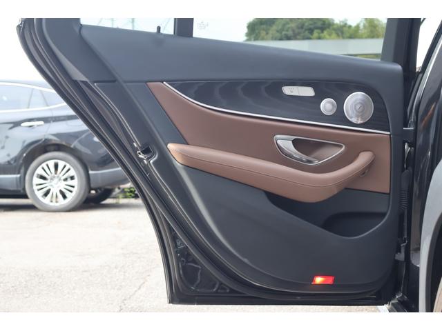 Ｅクラスオールテレイン Ｅ２２０ｄ　４マチック　オールテレイン　１オーナー　レーダーＰ　エクスクルーシブＰ　エナジャイジングＰ　パノラマＳＲ　ナッツブラウン革　ベンチレータ　ＭＢＵＸ　ＡＲナビＴＶ　ＡｐｐｌｅＣａｒＰｌａｙ　ブルメＳ　ＨＵＤ　純正１９ＡＷ　２年保証（32枚目）