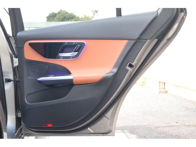 Cクラスステーションワゴン C200ステーションワゴンアバンギャルドAMGライP 1オーナー レーダーP レザーエクスクルーシブP ベーシックP パノラマSR シエナブラウン革 シートヒーター MBUX ARナビTV 電動Rゲート 360度カメラ HUD AMG18AW 2年保証(34枚目)