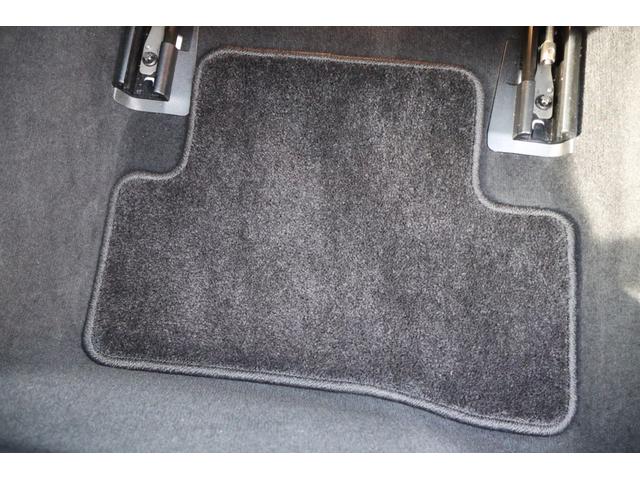 Cクラス C43 4マチック 後期 レーダーP ナイトP エアバランスP パノラマSR ブラック革シート シートH ナビTV AppleCarPlay ブルメスター フットトランクOP HUD KW車高調 AMG19AW 2年保証(50枚目)