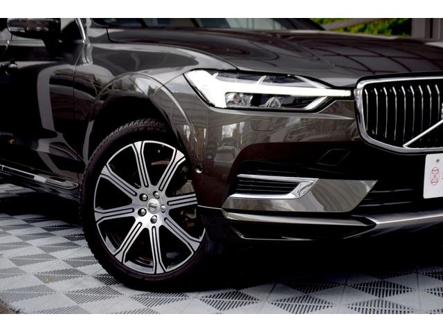 ＸＣ６０ Ｔ８　ツインエンジン　ＡＷＤ　インスクリプション　パノラマルーフ　ベージュレザー　Ｂｏｗｅｒｓ　Ｗｉｌｋｉｎｓサウンド　３６０°カメラ　２０インチアルミ　ブラインドスポットモニター　レーンアシスト　Ｃａｒ　Ｐｌａｙ　前後ドライブレコーダー（9枚目）