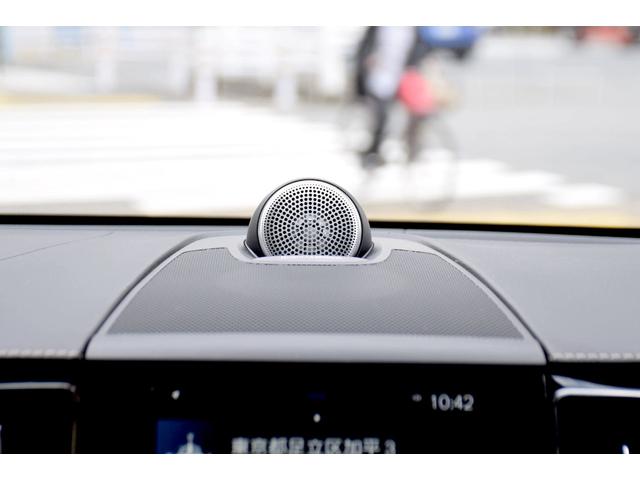 ＸＣ６０ Ｔ８　ツインエンジン　ＡＷＤ　インスクリプション　パノラマルーフ　ベージュレザー　Ｂｏｗｅｒｓ　Ｗｉｌｋｉｎｓサウンド　３６０°カメラ　２０インチアルミ　ブラインドスポットモニター　レーンアシスト　Ｃａｒ　Ｐｌａｙ　前後ドライブレコーダー（21枚目）