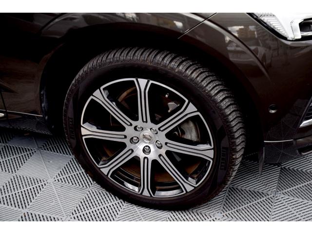 ＸＣ６０ Ｔ８　ツインエンジン　ＡＷＤ　インスクリプション　パノラマルーフ　ベージュレザー　Ｂｏｗｅｒｓ　Ｗｉｌｋｉｎｓサウンド　３６０°カメラ　２０インチアルミ　ブラインドスポットモニター　レーンアシスト　Ｃａｒ　Ｐｌａｙ　前後ドライブレコーダー（31枚目）