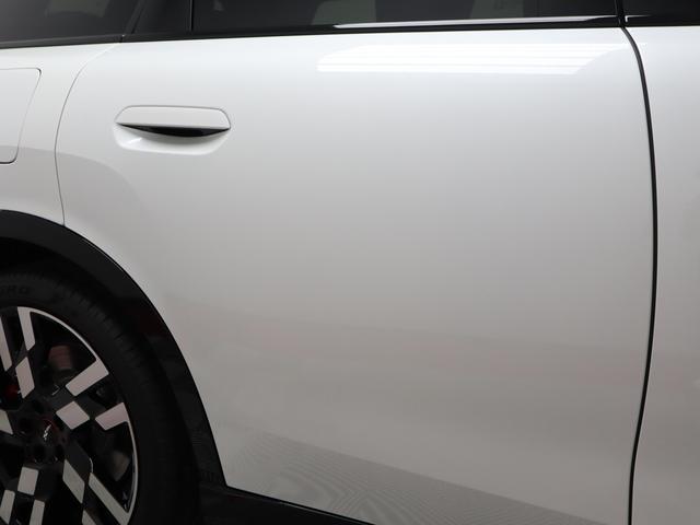 MINI ジョンクーパーワークス カントリーマンオール4JCW DCT 4WD harman/kardonスピーカー 電動パノラマガラスサンルーフ AppleCarplay 360°カメラ パワーシート ハンドオフクルーズコントロール(75枚目)