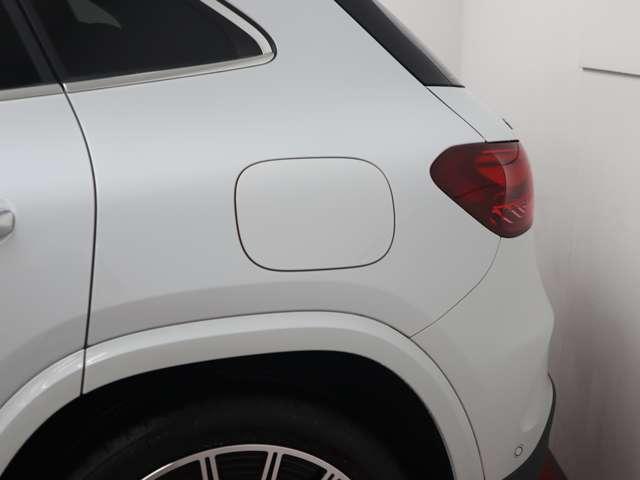 ＧＬＡクラス ＧＬＡ２００ｄ　４マチック　ＡＭＧラインパッケージ　ディーゼルターボ　４ＷＤ　アドバンスドパッケージ　パノラミックスライディングルーフ　レザーエクスクルーシブパッケージ　レーダーセーフティパッケージ　マルチビームＬＥＤライト　２０インチＡＷ　サンルーフ（8枚目）