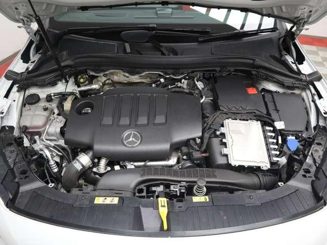 ＧＬＡクラス ＧＬＡ２００ｄ　４マチック　ＡＭＧラインパッケージ　ディーゼルターボ　４ＷＤ　アドバンスドパッケージ　パノラミックスライディングルーフ　レザーエクスクルーシブパッケージ　レーダーセーフティパッケージ　マルチビームＬＥＤライト　２０インチＡＷ　サンルーフ（13枚目）