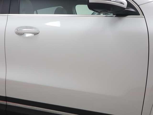 ＧＬＡクラス ＧＬＡ２００ｄ　４マチック　ＡＭＧラインパッケージ　ディーゼルターボ　４ＷＤ　アドバンスドパッケージ　パノラミックスライディングルーフ　レザーエクスクルーシブパッケージ　レーダーセーフティパッケージ　マルチビームＬＥＤライト　２０インチＡＷ　サンルーフ（19枚目）