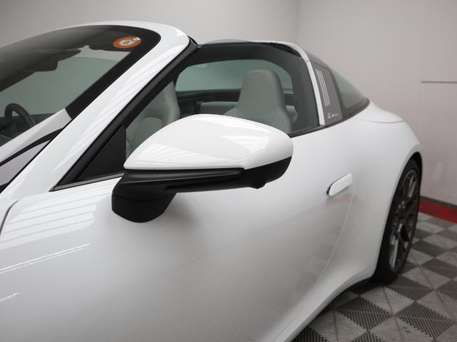 911 911タルガ4GTS 内装2トーンレーザー 20/21インチRSスパイダーデザインホイール アダプティブスポーツシート スポーツクロノパッケージ スポーツエグゾースト パワーステアリングプラス ACC レーンキープ(12枚目)