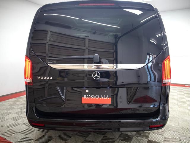MERCEDES BENZ V-CLASS V220D AVANTGARDE LONG AMG LINE PACKAGE