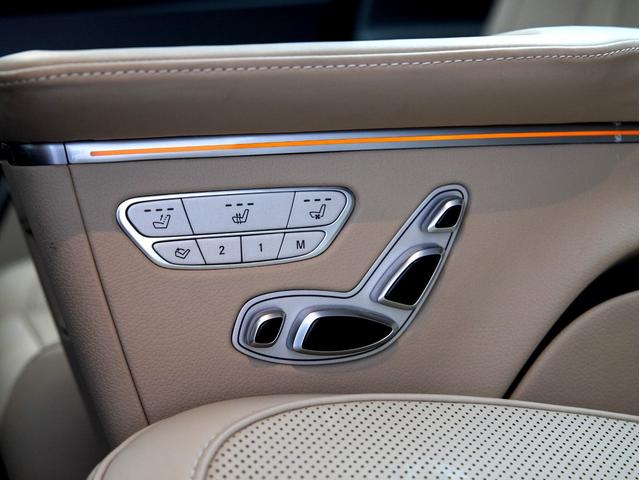 MERCEDES BENZ V-CLASS V220D AVANTGARDE LONG AMG LINE PACKAGE