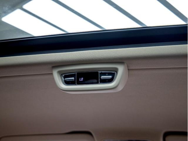 MERCEDES BENZ V-CLASS V220D AVANTGARDE LONG AMG LINE PACKAGE