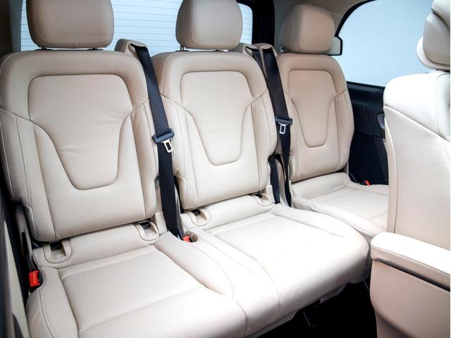 MERCEDES BENZ V-CLASS V220D AVANTGARDE LONG AMG LINE PACKAGE