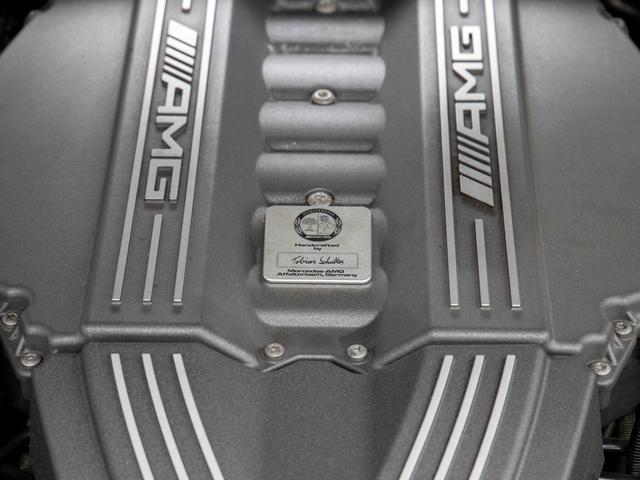 ＳＬＳ ＡＭＧ ベースグレード　ＳＬＳ　ＡＭＧ　禁煙　屋内保管　ＭＥＣデザインエアロ　アルミ　Ｂａｎｇ＆Ｏｌｕｆｓｅｎ　ＢｅｏＳｏｕｎｄ　ＡＭＧサウンドシステム　フルレザー　カーボンインテリア（23枚目）