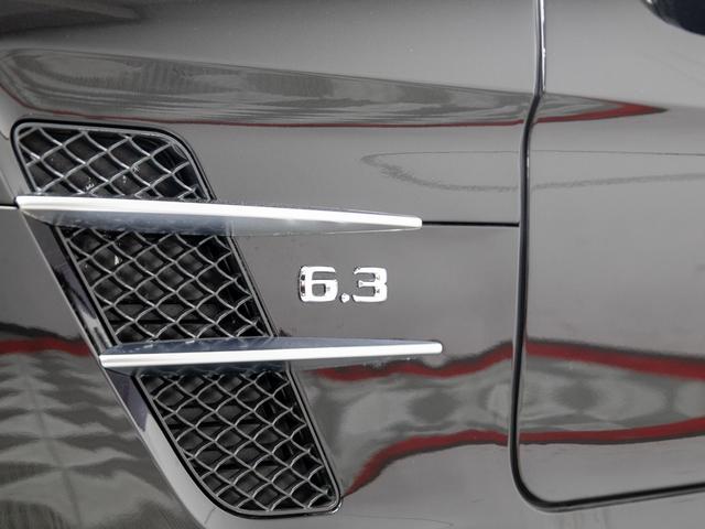 ＳＬＳ ＡＭＧ ベースグレード　ＳＬＳ　ＡＭＧ　禁煙　屋内保管　ＭＥＣデザインエアロ　アルミ　Ｂａｎｇ＆Ｏｌｕｆｓｅｎ　ＢｅｏＳｏｕｎｄ　ＡＭＧサウンドシステム　フルレザー　カーボンインテリア（26枚目）