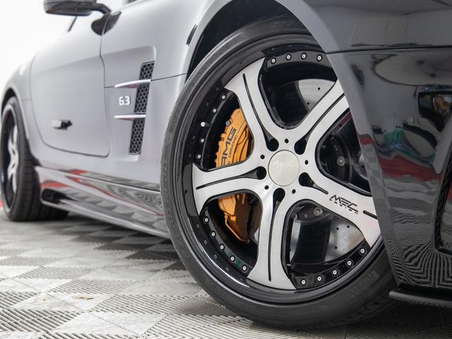 ＳＬＳ ＡＭＧ ベースグレード　ＳＬＳ　ＡＭＧ　禁煙　屋内保管　ＭＥＣデザインエアロ　アルミ　Ｂａｎｇ＆Ｏｌｕｆｓｅｎ　ＢｅｏＳｏｕｎｄ　ＡＭＧサウンドシステム　フルレザー　カーボンインテリア（38枚目）