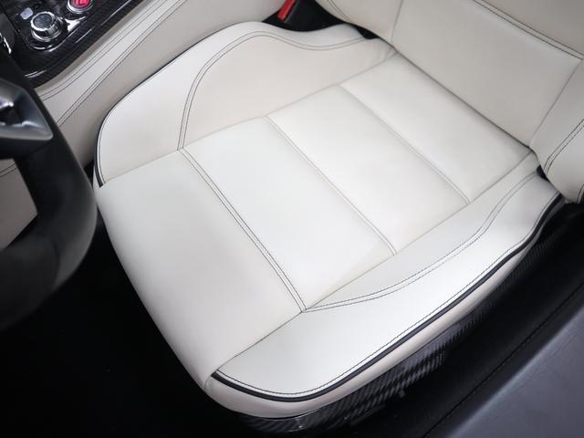 ＳＬＳ ＡＭＧ ベースグレード　ＳＬＳ　ＡＭＧ　禁煙　屋内保管　ＭＥＣデザインエアロ　アルミ　Ｂａｎｇ＆Ｏｌｕｆｓｅｎ　ＢｅｏＳｏｕｎｄ　ＡＭＧサウンドシステム　フルレザー　カーボンインテリア（55枚目）