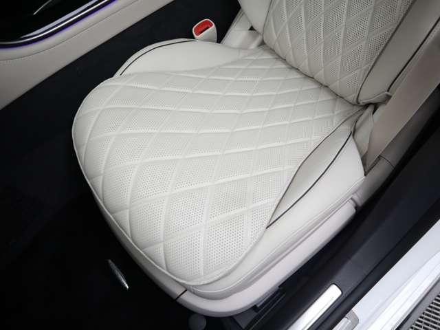 Sクラス S580 4マチック ISG搭載モデル MP202202 ワンオーナー  ユーザー買取車 白革  レーダーセーフティ ブルメスタサウンド アンビエントライト ベンチレーション ヘッドアップディスプレイ ドラレコ 右ハンドル(12枚目)