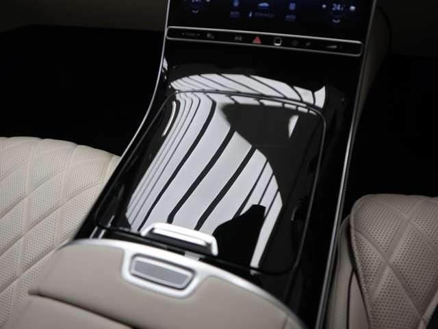 Sクラス S580 4マチック ISG搭載モデル MP202202 ワンオーナー  ユーザー買取車 白革  レーダーセーフティ ブルメスタサウンド アンビエントライト ベンチレーション ヘッドアップディスプレイ ドラレコ 右ハンドル(43枚目)